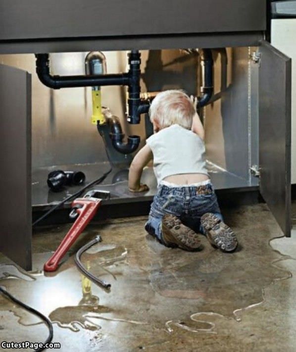 Small Plumber